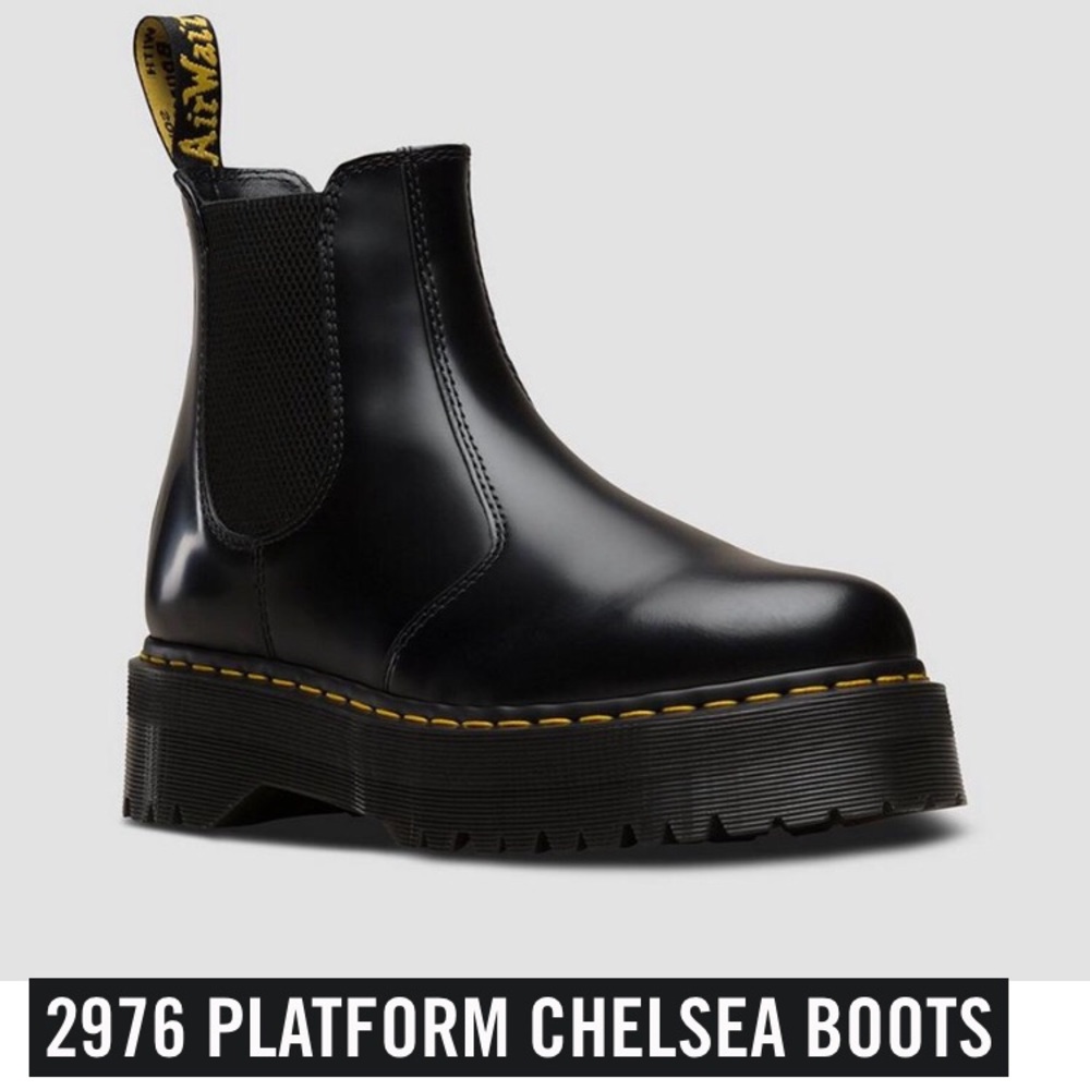 ISO DR MARTENS BLACK PLATFORM CHELSEA BOOTS